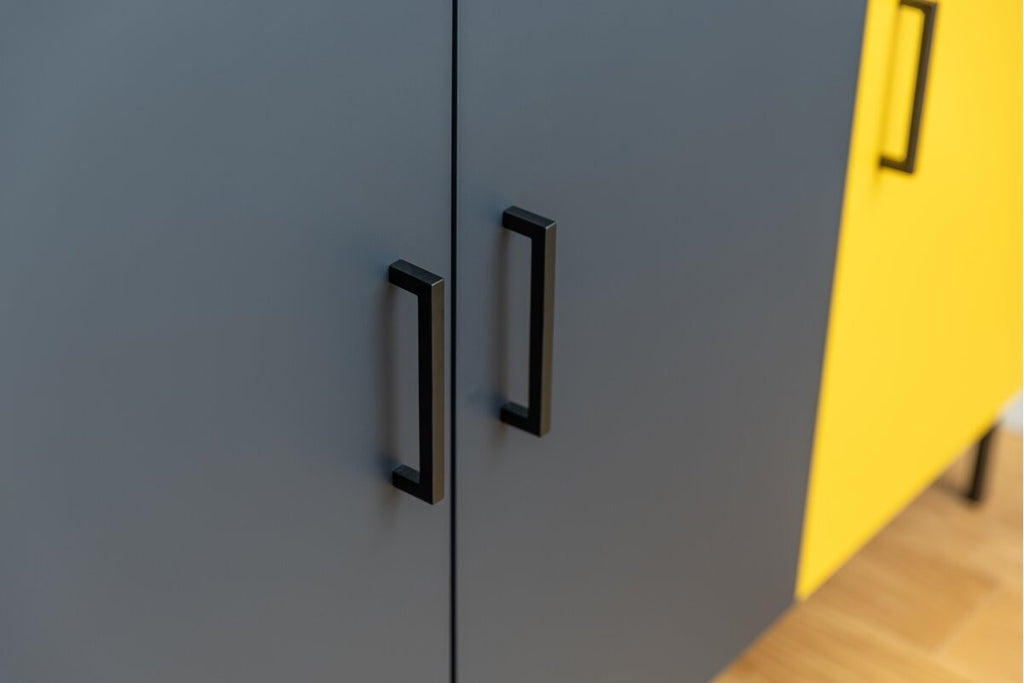 GTV BAGIO Bar Handle 192/200mm Matt Black Kitchen Cabinet Drawer Pull - view 3
