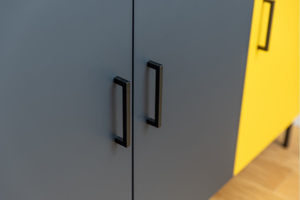 GTV BAGIO Bar Handle 192/200mm Matt Black Kitchen Cabinet Drawer Pull - view 3