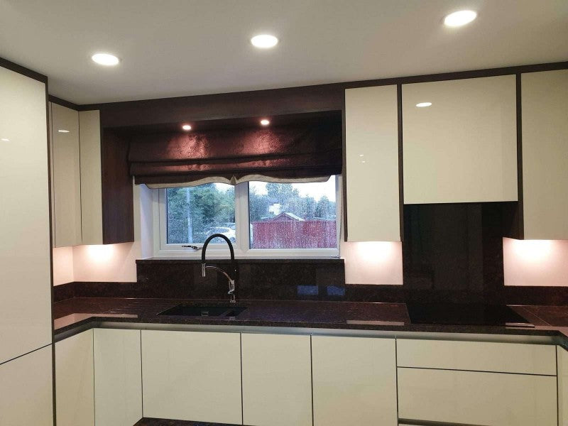 Cream gloss kitchen