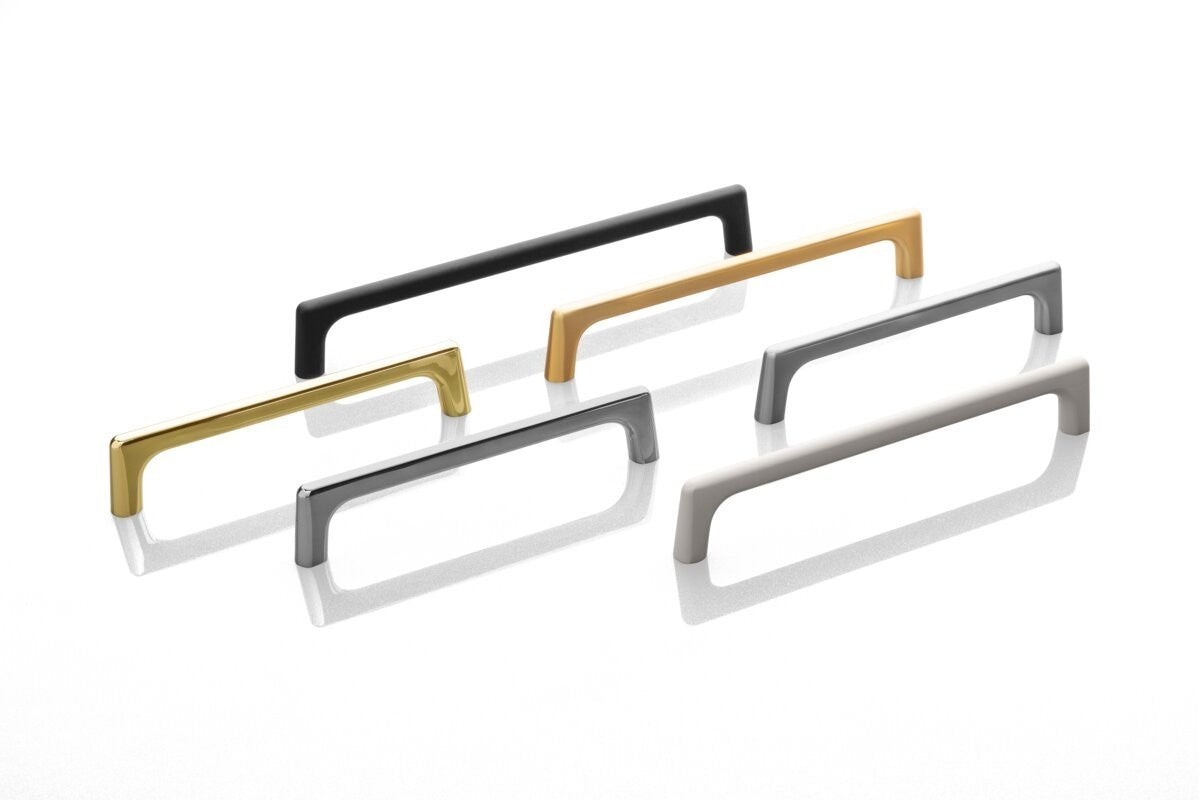 GTV OCTAVIO Bar Handle 192/202mm Brushed Gold view 4