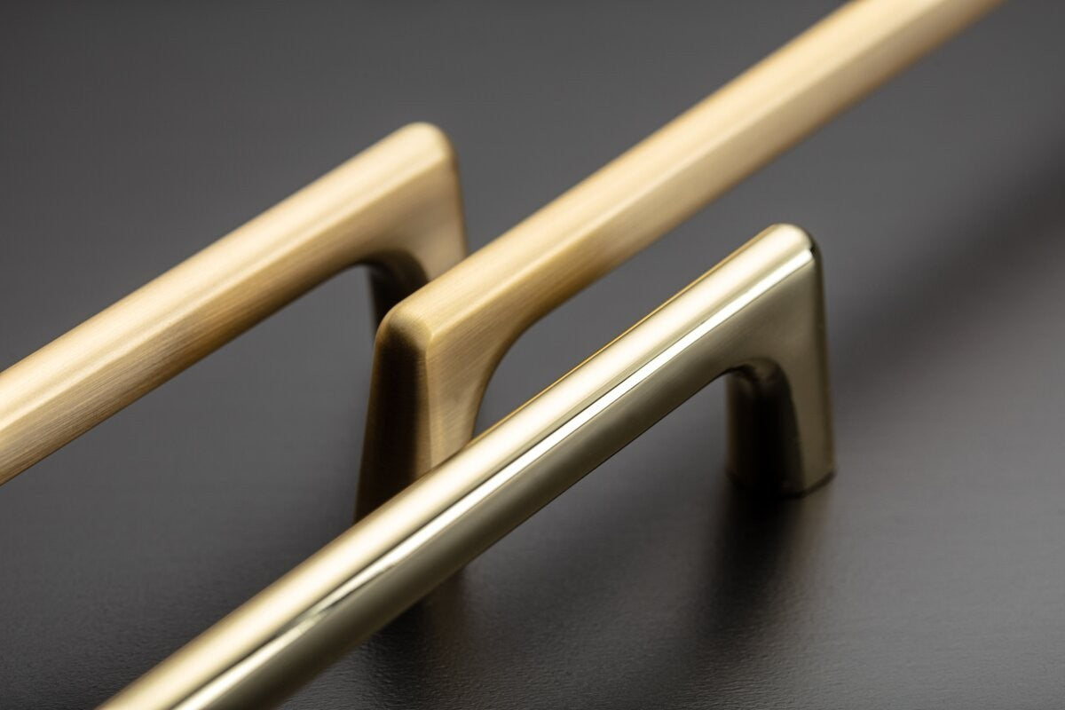 GTV OCTAVIO Bar Handle 320/330mm Brushed Gold view 3